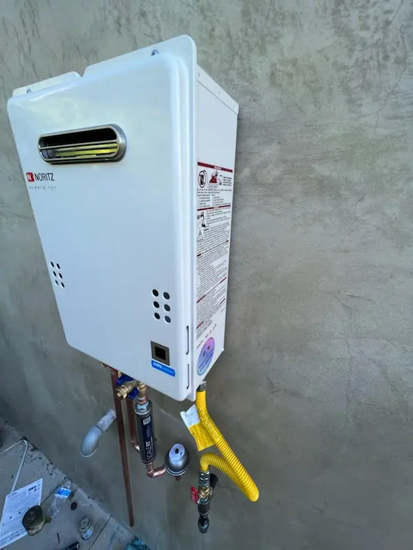 Tankless water heater installation for Thornridge homes